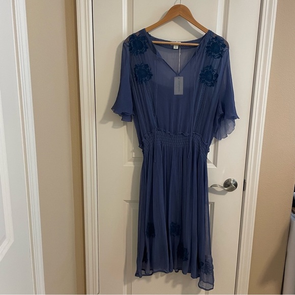 NWT Sundance Embroidered Floral Sheer Crinkle Dress Blue Size Large - Picture 1 of 16